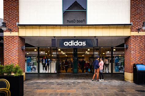 adidas shop mcarthur glen.